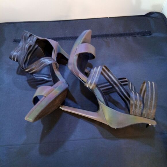 QUPID HIGH HEEL ALMOND OPEN-TOE ELASTIC CRISS-CROSS STRAP SANDAL - Picture 12 of 16